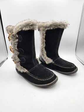 Suede Faux Fur-Trim Black Winter Boots with Toggle Detail